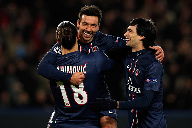 亚尼奇的助 亚尼奇的助